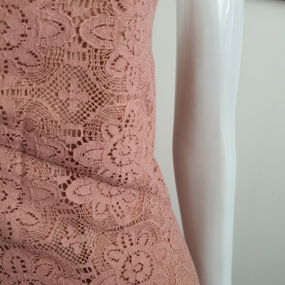 Guess Size 10 Halter Tie Back Dusty Pink Lace Maxi Dress - Picture 6 of 15